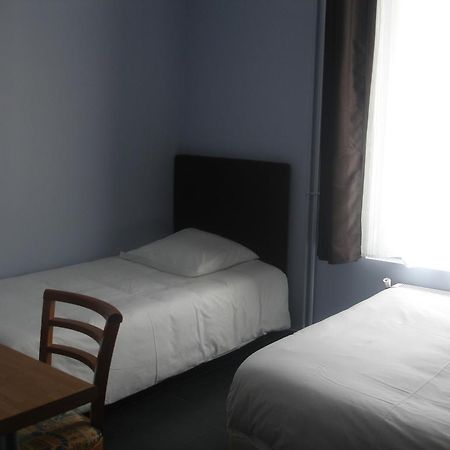 Hotel Moderne 낭테르 외부 사진